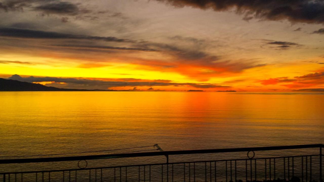 Sina Apartments Sarandë Esterno foto